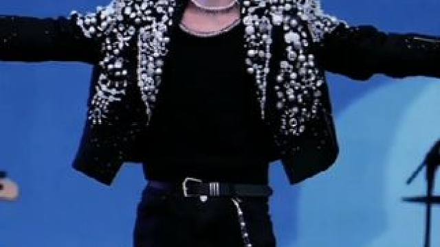 #元气森林音乐节 何浩楠今天有被你小子装到！哈哈～(￣▽￣～)~#十个勤天音乐节 #何赵 #何浩楠 