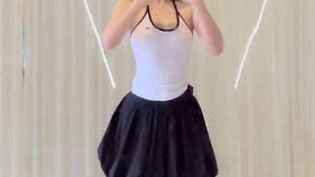 哎哟我这扑闪扑闪的腮红 #luckygirlsyndrome #illit #翻跳 #甜妹 #浅跳一