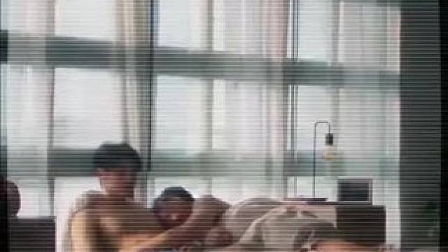 泰剧职业替身，魂穿男主很幸福！#泰剧职业替身 #职业替身 #柯智辉 #泰剧