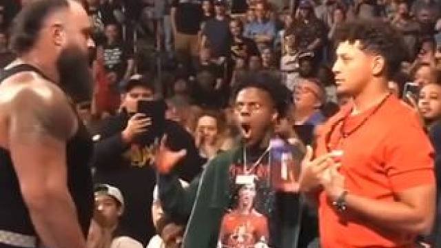 你惹谁不好，惹他干什么#马霍姆斯 #美式橄榄球 #橄榄球 #四分卫 #NFL星计划