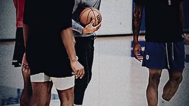 #威少 #伦纳德 #乔治 #哈登 #快船 
就这样结束吗？
年年都是遗憾。