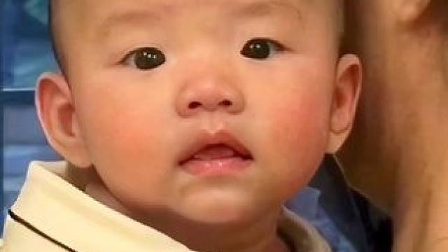 哼，都不懂欣赏我#人类幼崽 #宝宝能有什么小心思