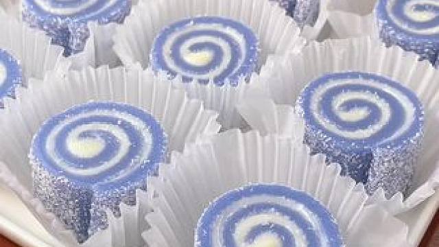 如果家里有糯米粉快试试这个小甜品，软糯香甜，好看又好吃#甜品 #糯米卷