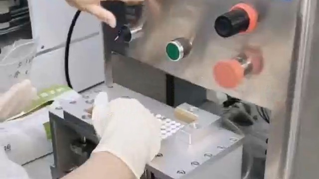 96孔滤芯自动装载机