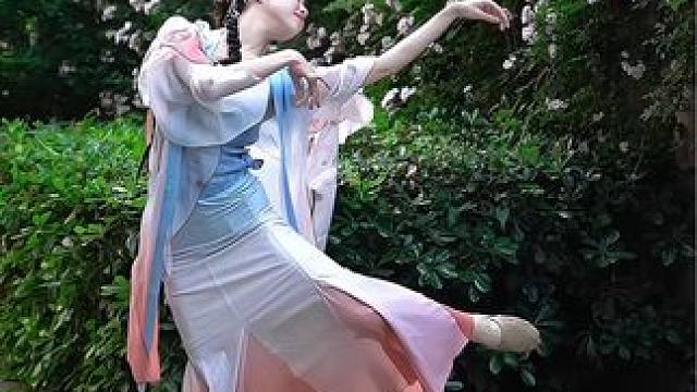 菀菀类卿 #无情画舞蹈 #无情画 #有人说你菀菀类卿 #无情画国风舞太绝了