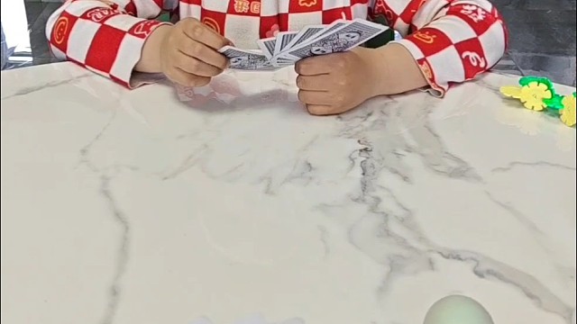 这下真不知道谁懵了