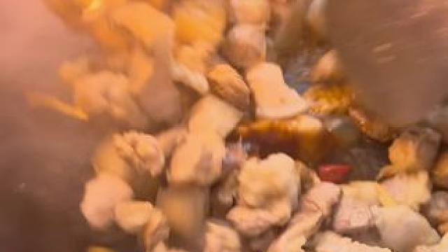 来来来今天刚学的：干煸四季豆#农村美食 #农村生活 #干煸四季豆 #夏天的味道