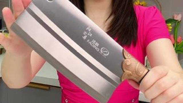 #菜刀  #手工锻打菜刀  #斩切两用刀  #家用厨房菜刀  #超便宜超划算