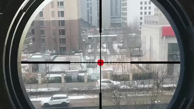 报告：有人逃出小区，请指示！ #我要上热门