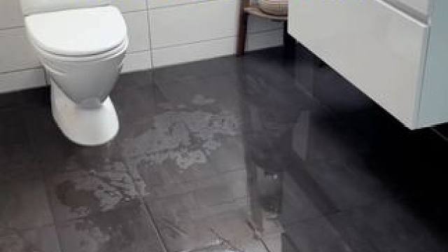 沉浸式清洁打扫｜精致女人沉浸式清洁浴室地板vlog～✨☺️ 
#清洁妙招 #打扫卫生 #清洁浴室地板