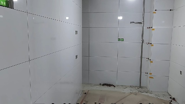 沁春家园3号楼
厨房400X800墙砖正在进行中