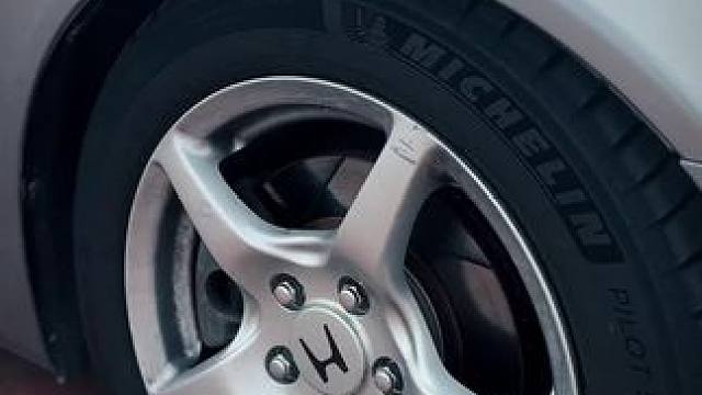 开着30年前的车去耍 会发生什么？