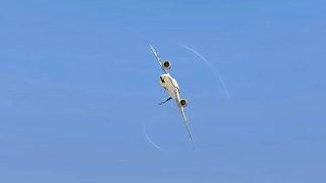 模拟器：客机在天空旋转，迫降的时候就出事了#飞机 #解说 #空难