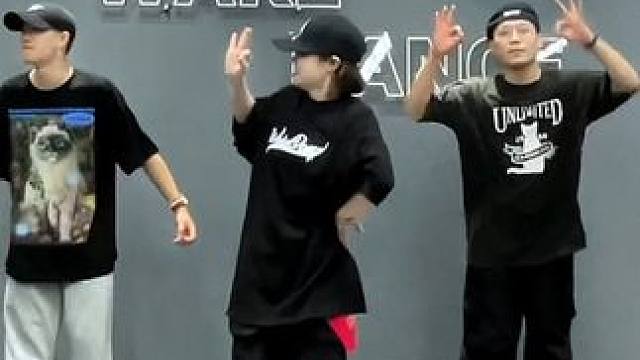 Okay alright  it's about damn time#耶子编舞 #hiphop #互