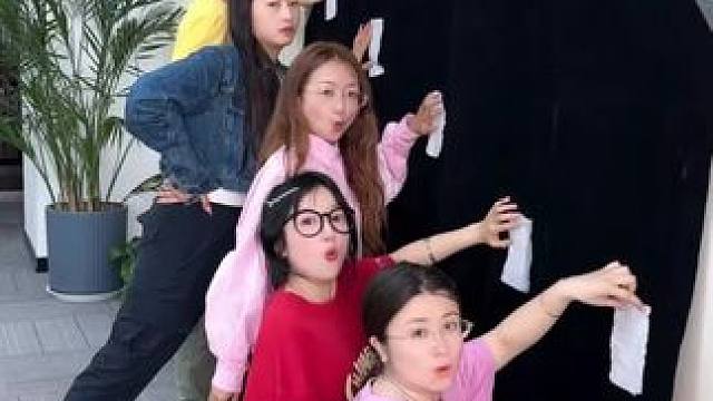 肺活量挑战，哈哈有意思 #办公室游戏 #办公室日常 #挑战