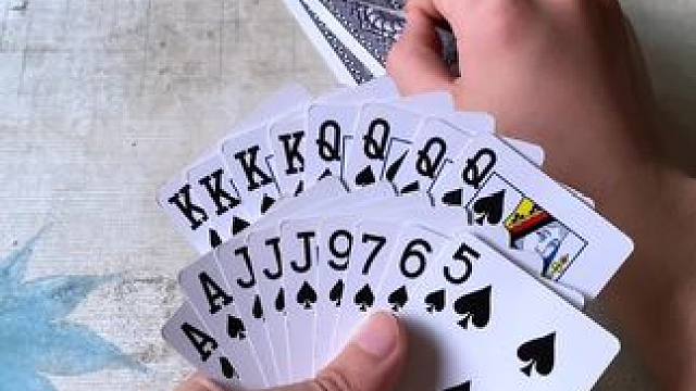 #天天斗地主真人版  #斗地主 #意想不到的结局 #这操作都看傻了