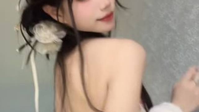 本来想发个日常 怎么只能朋友可见了 #人间水蜜桃 #扭一扭 #纯欲天花板 #御姐 #旗袍