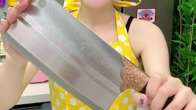 #菜刀  #手工锻打菜刀   #斩切两用刀  #家用厨房菜刀  #超便宜超划算