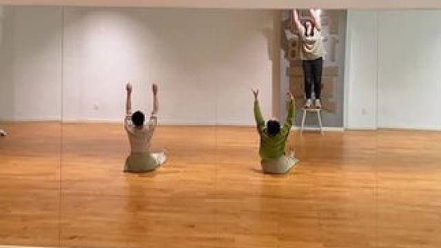 周深【亲爱的旅人啊】 