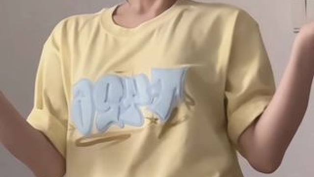 一个顶胯卡点舞 艾特一个朋友来跳
#浅跳一下