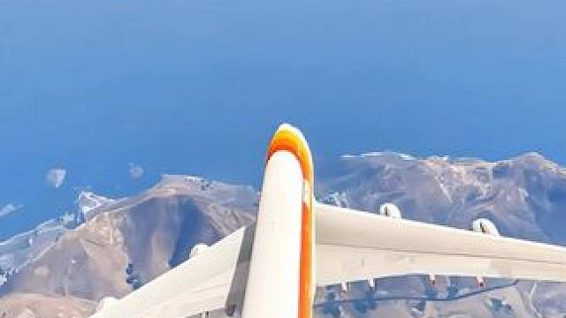 两架飞机在天上比赛，不计后果的他们造成严重事故#飞机 #解说 #空难