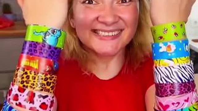 奇葩手环玩出新花样，结局真是万万没想到！ #看一遍笑一遍 #老外真会玩 #意想不到的结局 #万万没想