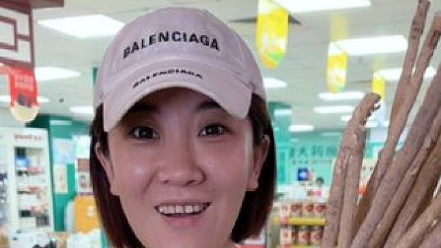 大家都说，内行吃黄芪，外行吃人参，这款黄芪粉随时冲泡，不挑水温，实在是太方便了！