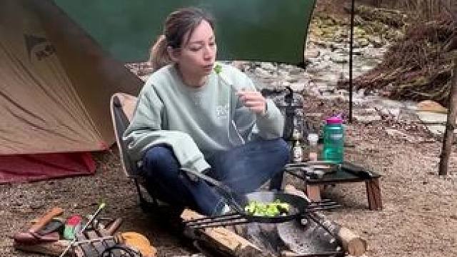 露营炒个西兰花 #露营报告