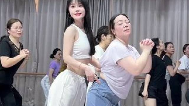 测测你身体的协调性，你的协调性怎么样呀 #舞蹈 #健康时光机 #舞蹈改变人生