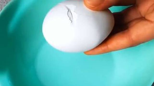 回南天空气潮湿，家里的东西容易发霉，教你一招去霉