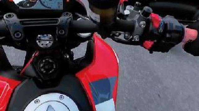 无需操作，给油就行…… #休闲骑