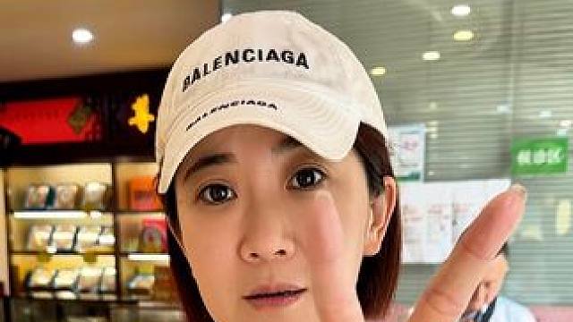 见过这么干净的配料表了吗，干净又好喝