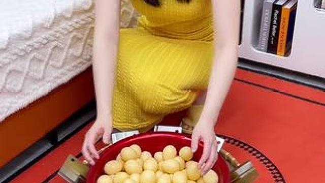 #菜刀  #手工锻打菜刀  #斩切两用刀  #家用厨房菜刀  #超便宜超划算