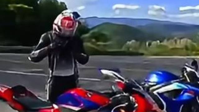 跑山压弯起飞失败，这就是没有挡泥板压后座所导致的#跑山压弯 #跑山 #日常摔车