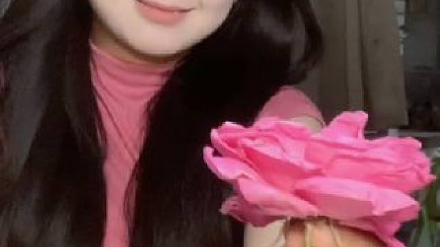 今天是粉粉嫩嫩的土豆#女大学生 #夏天穿搭 #少女感夏日ootd #甜酷风穿搭 #夏天该有的样子