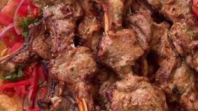 露营烤羊排串 #露营报告 #露营美食报告