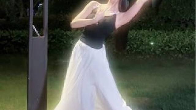 昨夜雨疏风骤 浓睡不消残酒#古典舞 #知否知否 #舞蹈