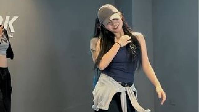 所以我们现在到底是什么关系#原创编舞 #七小七编舞 #boyfriend #一学就会系列 #danc