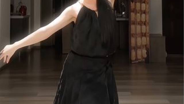 #舞蹈 用无名一曲诺终生～#何以歌 #国风 #马面裙 #氛围感