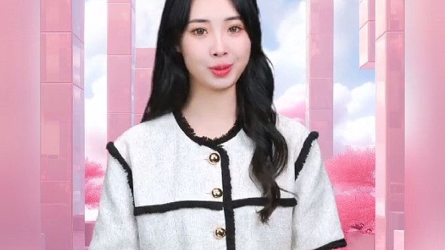 夜间护肤的静谧时刻