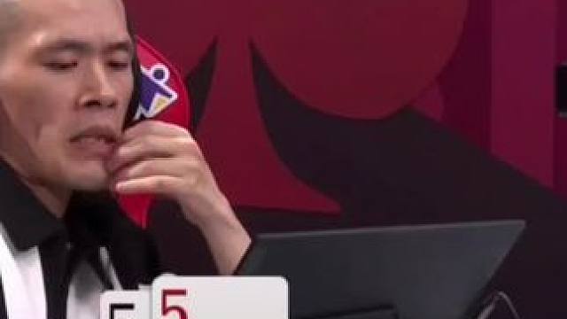 你俩这么打牌就有点太欺负人了！ #阿酒先生#人帅气质佳#JJ斗地主赢大米 #JJ斗地主