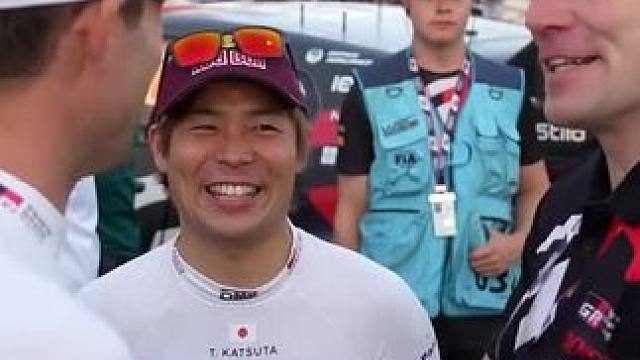 #2024wrc葡萄牙站 拉叔和奥吉尔热聊，胜田贵元也来凑热闹，好欢乐～#wrc拉力赛 #拉特瓦拉 