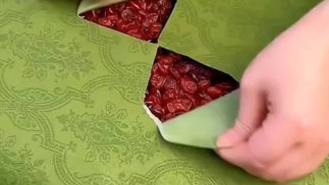 酸酸甜甜，不只简单的好吃#零食#美食 #美食趣胃计划 #蔓越莓
