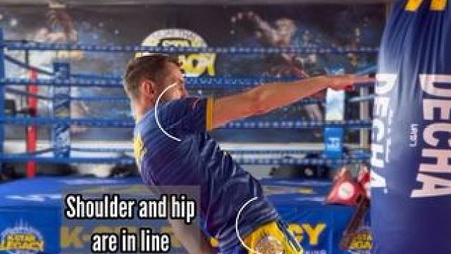 #泰拳 #格斗 #踢拳 太喜欢这个教练了，他官方出版的——达米安·特雷纳（Damien Traino