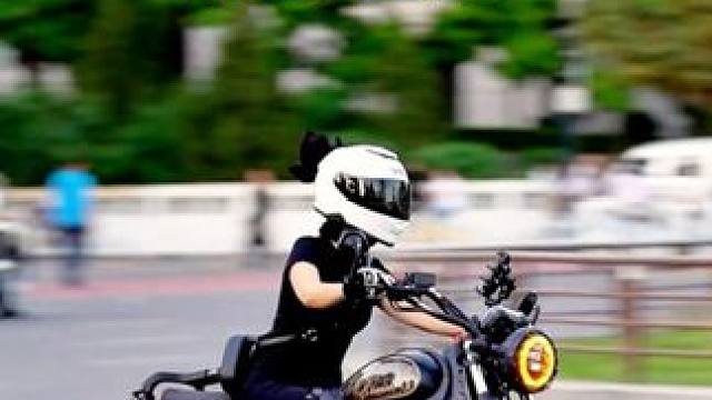 太原街拍摩托车 你们想看的女骑她来啦#每个男人都有一个机车梦 #摩托车 #爱机车爱生活 #机车 #女