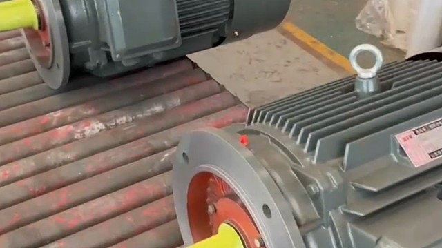 不是每个人都能成为自己想要的样子，但每个人都可以努力。