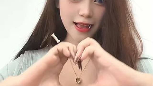 是否两个人足够捕捉爱的镜头#甜甜的手势舞 #手势舞 #是否两个人足够捕捉爱的镜头