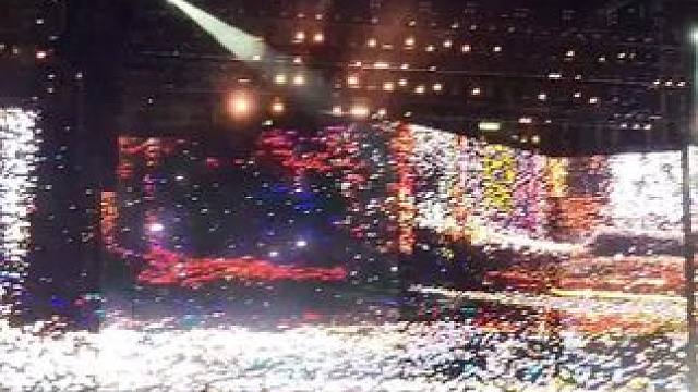 终于等到这个转场了#李荣浩#李荣浩不遗憾  #李荣浩纵横四海世界巡回演唱会