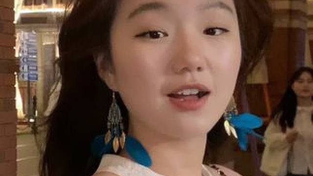 《刚刚开始就已经结束了》 #奇奇怪怪 #社恐内向腼腆文静小女生 #社死了但没完全社死 #游客照