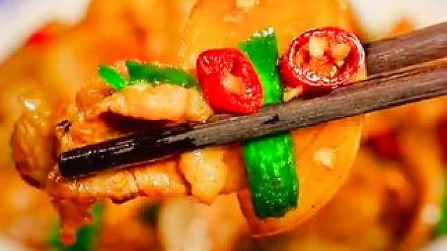 给大家分享萝卜炒菜的做法，赶紧做起来试试吧#学会快去试试吧 #懒人美食教学 #家常菜